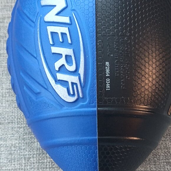 Nerf football blue black - Picture 3 of 5